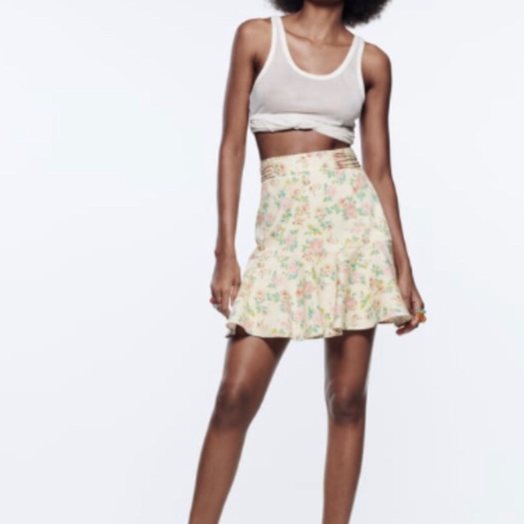 Zara Floral Print Skirt - Picture 2 of 11